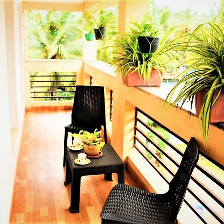 Premium 2 Bhk Green Suites 阿伯来 外观 照片